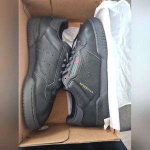 Yeezy Powerphase Calabasas
